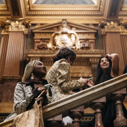 A highlight image for Visitors in the Founder's Entrance
